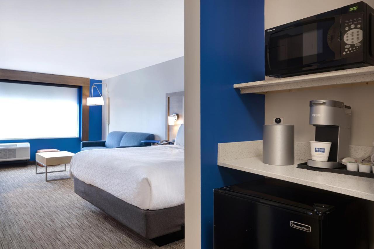 Holiday Inn Express & Suites - Grand Rapids South - Wyoming By Ihg Exterior foto